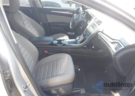 2016 Ford Fusion Hybrid S from USA, damaged, VIN 3FA6P0UU3GR241375